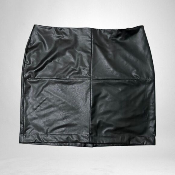 BAR III Womens Faux Leather Pencil Black Skirt, MACY'S NWT! Size 22W - Picture 2 of 7